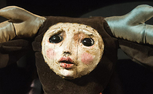 одна из кукол, представленных на выставке